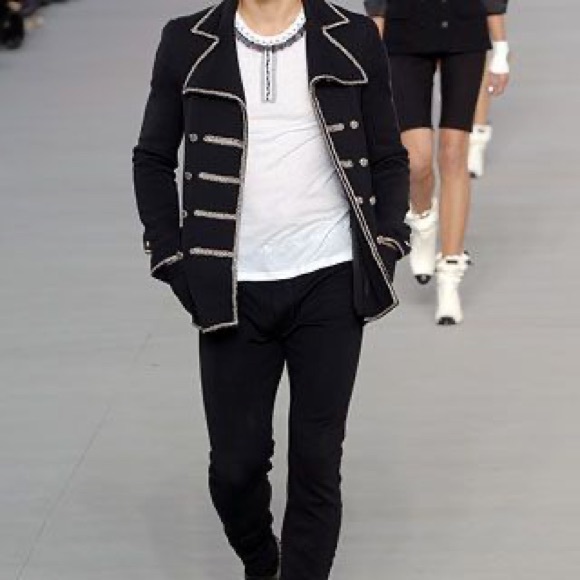 Meet your Posher, Noe - Picture 15 of 16